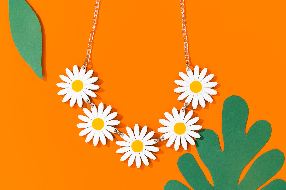 Daisy Chain Necklace