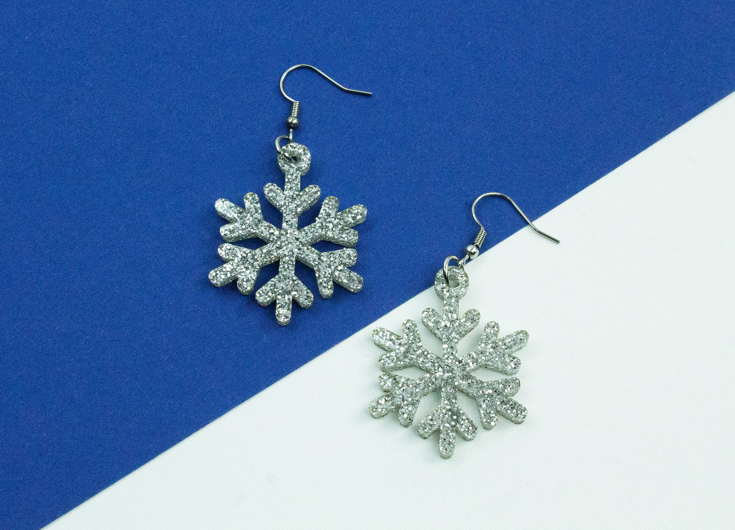Snowflake glitter earrings