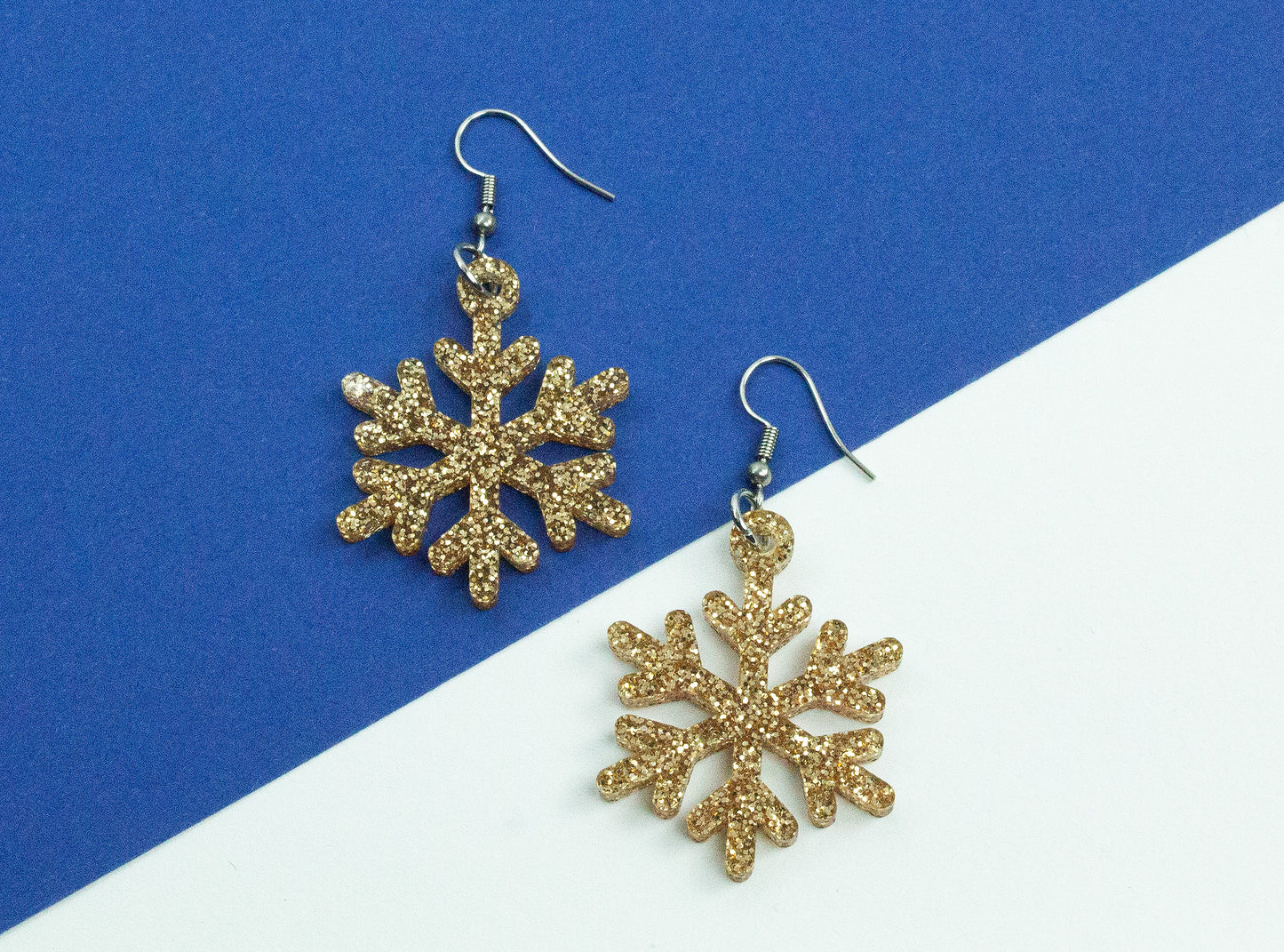 Snowflake glitter earrings