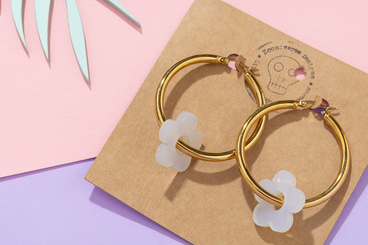 Flower Hoops Gold
