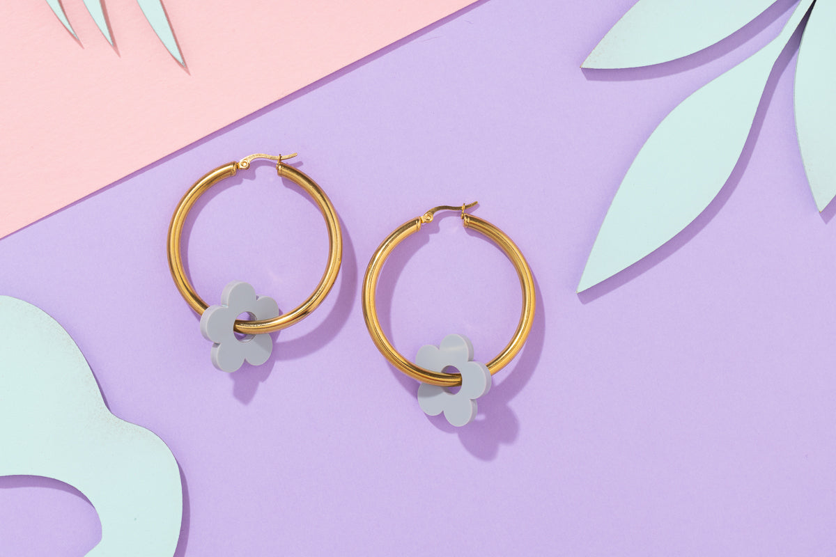 Flower Hoops Gold